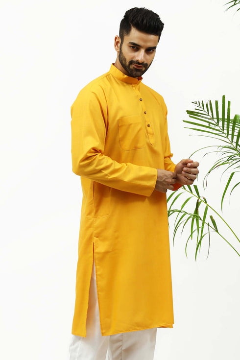 Veshbhoshaa Bluesaanchi Men'S Yellow Designer Matka Silk Kurta Set