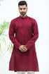 Veshbhoshaa Bluesaanchi Men'S Maroon Matka Silk Kurta Set