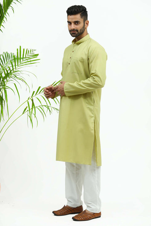 Veshbhoshaa Bluesaanchi Men'S Light Olive Green Matka Silk Kurt Set