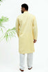 Veshbhoshaa Bluesaanchi Men'S Lemon Yellow Matka Silk Kurta Set