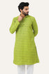 Veshbhoshaa Bluesaanchi Light Green Textured Men'S Kurta Set