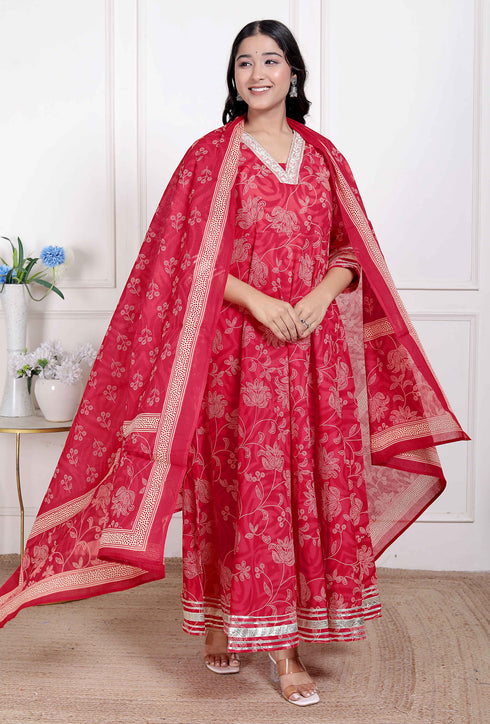 Miravan Womens red Embroidered Anarkali Kurta and Dupatta