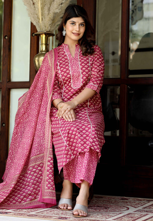 Miravan Womens Pink Straight Floral Printed Kurta and Palazzo With Dupatta Set