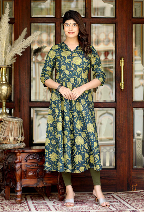 Miravan Womens Green Pure Cotton Floral Printed Anarkali Kurta