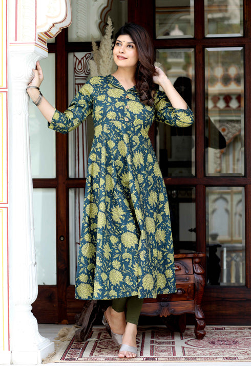 Miravan Womens Green Pure Cotton Floral Printed Anarkali Kurta