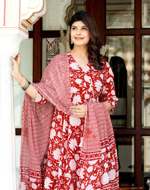 Miravan Womens Red Cotton Floral Printed Anarkali Kurta With Dupatta