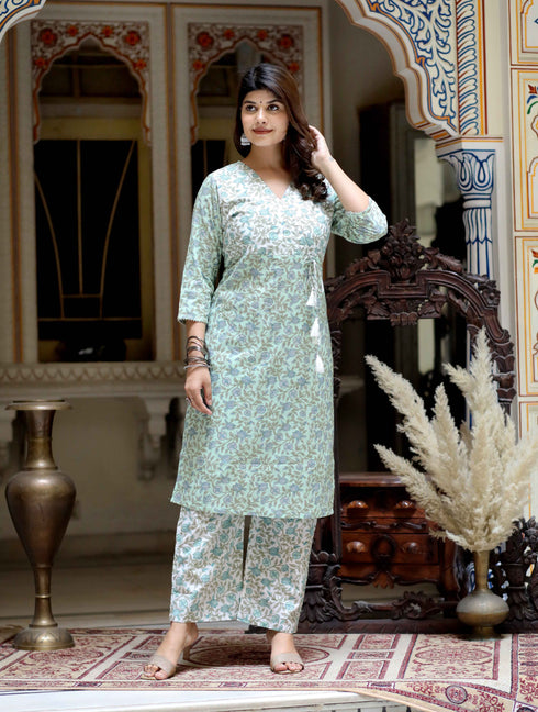 Miravan Womens Green Floral Jaipuri Cotton Kurta Palazzo With Tassel Set