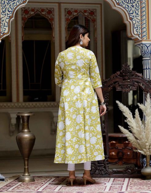 Miravan Womens Yellow Cotton Floral Printed Anarkali Kurta