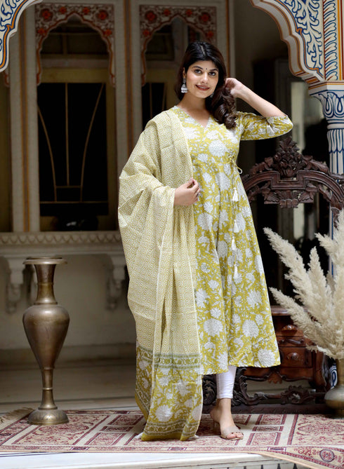 Miravan Womens Yellow Cotton Floral Print Anarkali Kurta With Dupatta