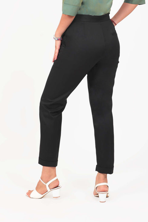 Veshbhoshaa Bluebird Women'S Black Formal Trousers