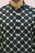 Veshbhoshaa Bluesaanchi Men'S Black Mirror Work Silk Kurta Set