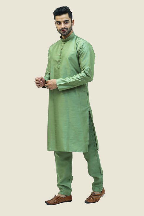 Veshbhoshaa Bluesaanchi Men'S Dark Green Raw Silk Kurta Set