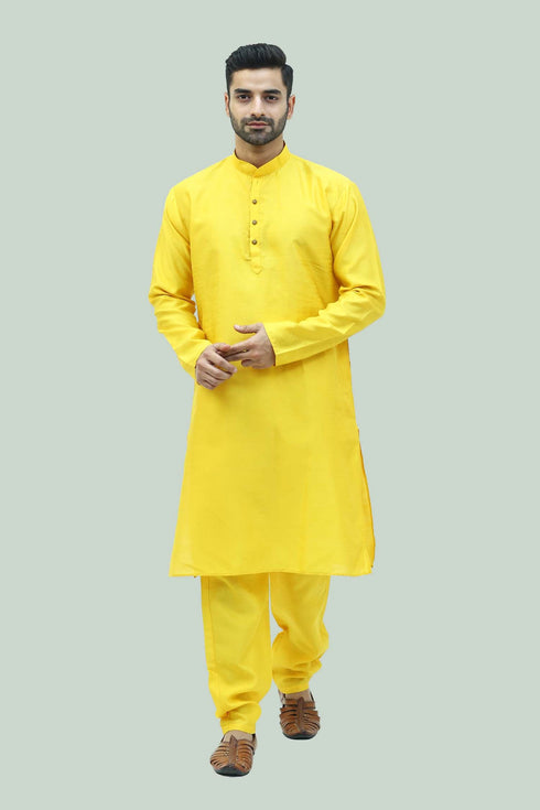 Veshbhoshaa Bluesaanchi Men'S Yellow Raw Silk Kurta Set