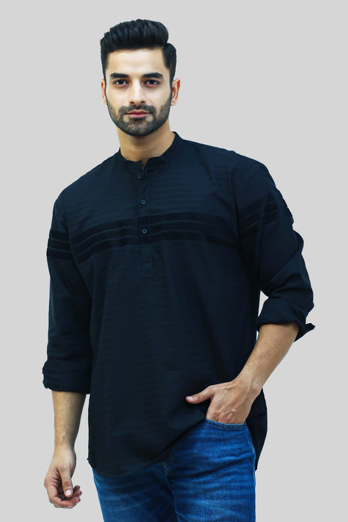 Veshbhoshaa Bluebird Men'S Black Casual Short Kurta