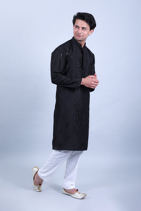 Veshbhoshaa Bluesaanchi Men'S Black Mirror With Buta Design Kurta Set