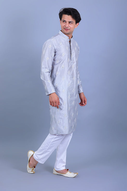 Veshbhoshaa Bluesaanchi Men'S Grey Embroidery Kurta Set