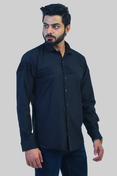Veshbhoshaa Bluebird Men'S Black Lining Casual Shirt