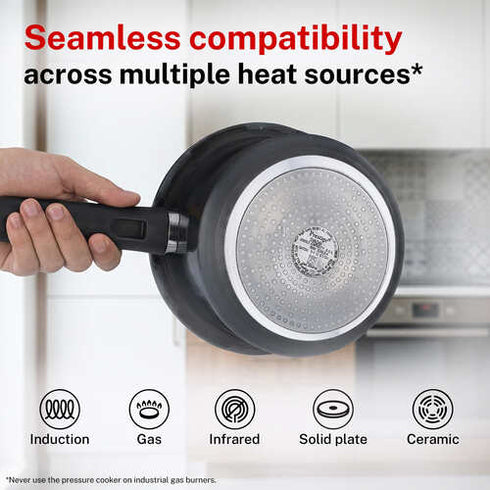 Prestige Svachh Hard Anodised Spillage Control Pressure Cooker 5 L Black