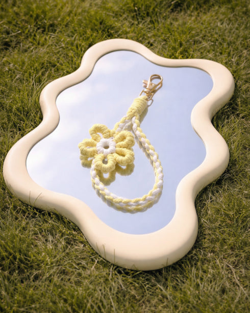 Ecoright Posy Crochet Phone Charm