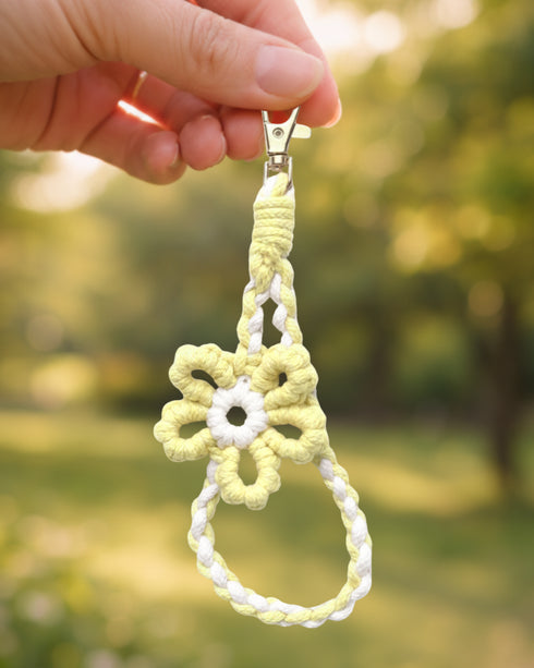 Ecoright Posy Crochet Phone Charm