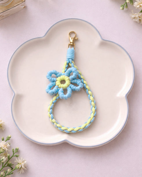 Ecoright Dottie Crochet Phone Charm