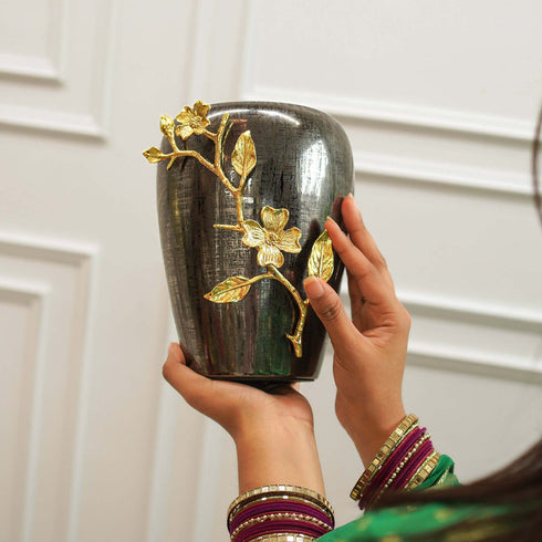 BehomaMidnight Steel Vase