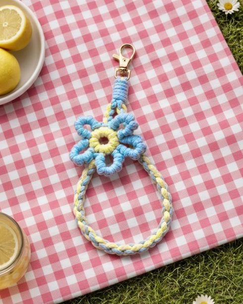 Ecoright Dottie Crochet Phone Charm