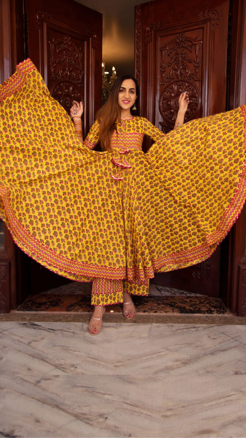 Pomcha Jaipur Dariya Cotton Anarkali Set