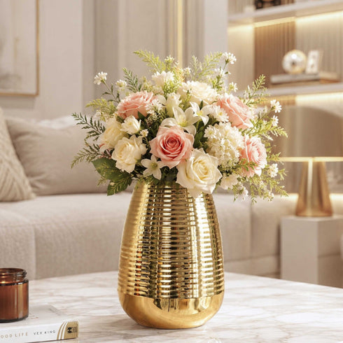 Behoma Ribbed Vase – Gold