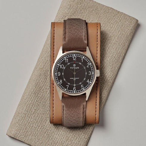 Titan Men's Timeless Charm: Men's Analog Watch with Black Dial and Brown Leather Strap Watch