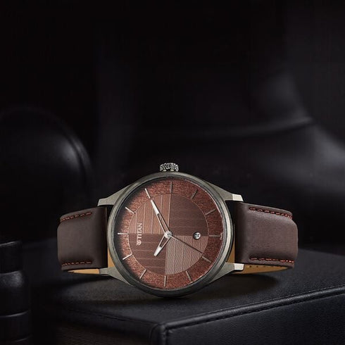 Titan Neo Basics Analog with Gray Dial Gray Leather Strap Watch for Men (Model 1802QL02)