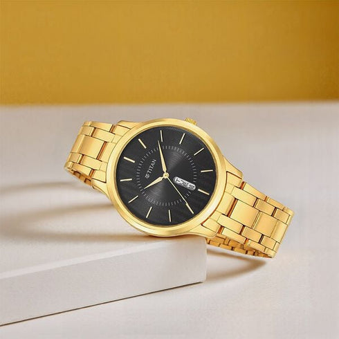 Titan Karishma Quartz Analog with Day and Date Black Dial Golden