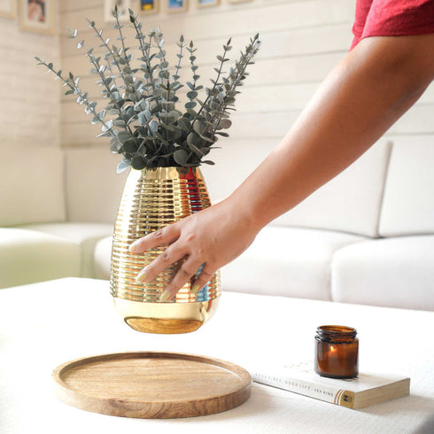 Behoma Ribbed Vase – Gold