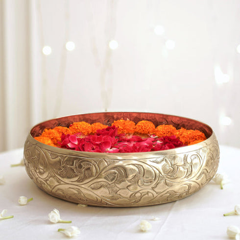 Roop Metal Urli, Gold
