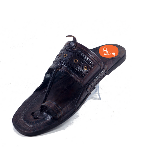 Vhaanfootwear T Shape Khas Kolhapuri Chappal For Men