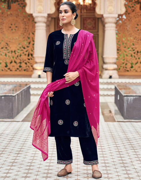 Sudathi Navy Blue Velvet Plain Straight Kurta Set With Dupatta