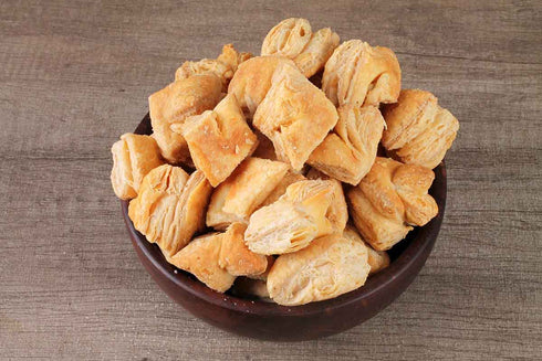 Neelam Foodland Twister Mini Khari