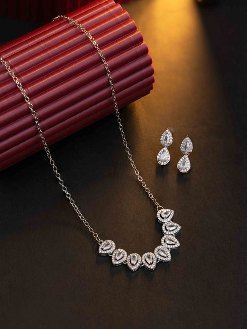 Zeraki Jewels Ziya Silver Necklace Set