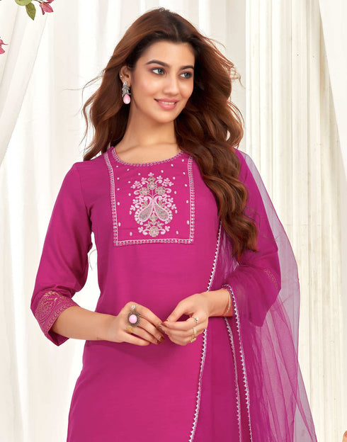 Sudathi Rani Pink Cotton Sequence Straight Kurta Set With Dupatta