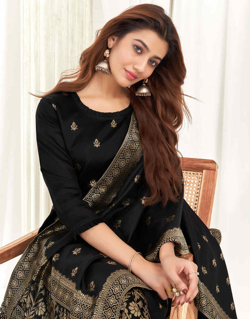 Sudathi Black And Golden Silk Plain Straight Kurta Set With Dupatta