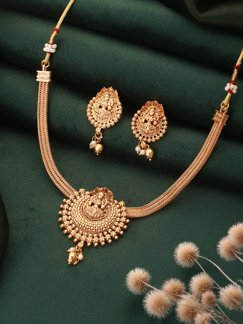 Gold Polish Flexible Brass Chain Minimal Temple Lakshmiji Jewellery Set
