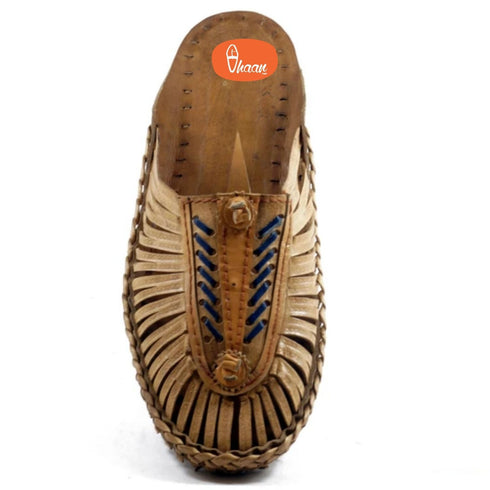 Vhaanfootwear Blue handmade kolhapuri shoes for Women