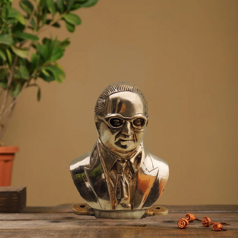 Brass Ambedker Face 0.9Kg