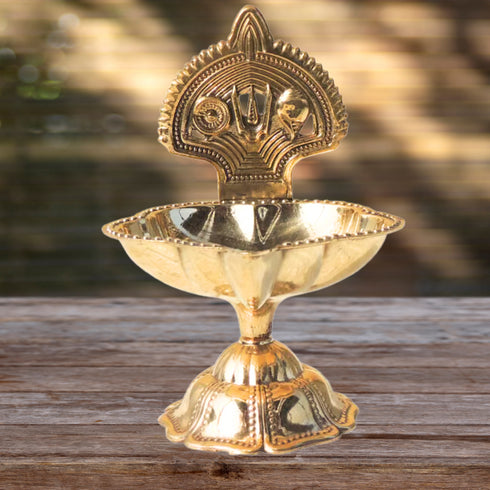 Brass Table Decor Trishul Deepak 120g