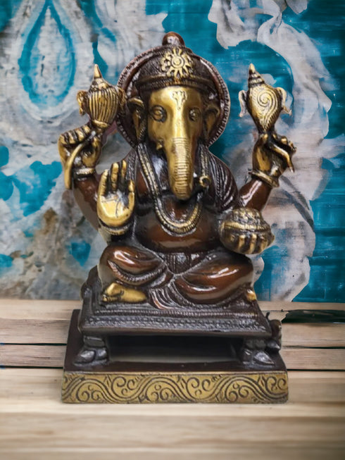 Tamas Brass Handcrafted Lord Ganesha Vinayaka Vighnaharta Statue / Idol with Antique Finish , Golden & Brown)