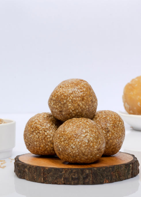 Vijaya Karadant Til Laddu |Yellu