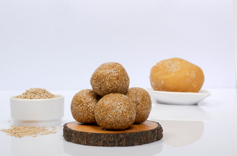 Vijaya Karadant Til Laddu |Yellu