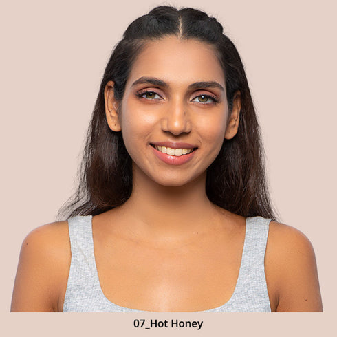 Nykaa SkinShield Anti-Pollution Matte Foundation (30ml)