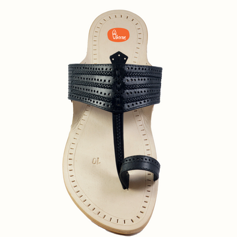 Vhaanfootwear Black soft leather Kolhapuri Chappal For Men by Vhaan
