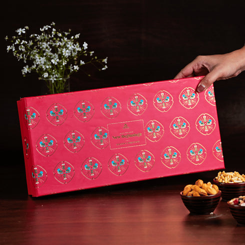 Omay Foods Holiday Cheer Box